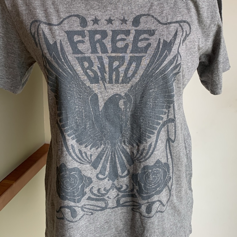 Gray Graphic Short Sleeve Tee with Eagle Print